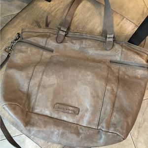 Lucky brand purse